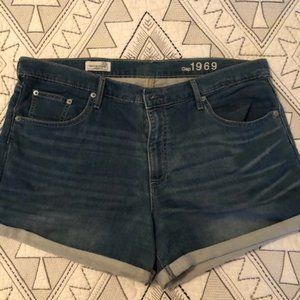 Gap 1969 33 Sexy Boyfriend Jean Shorts